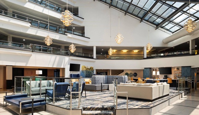 DoubleTree by Hilton Richmond - Midlothian
