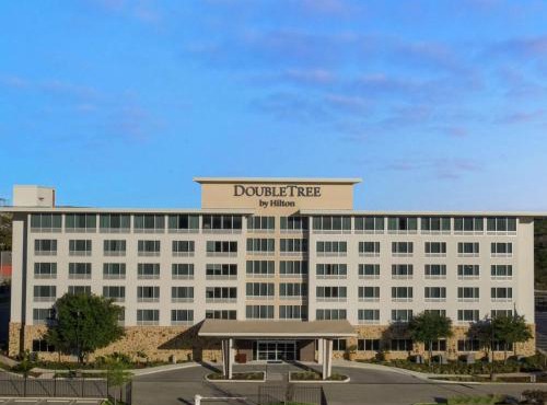 DoubleTree by Hilton San Antonio Northwest - La Cantera