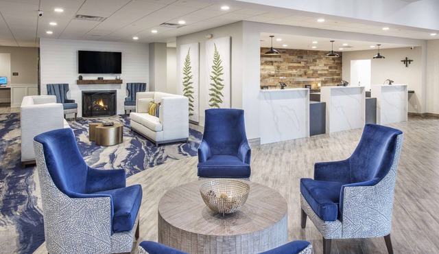 Doubletree by Hilton Monroe Township Cranbury