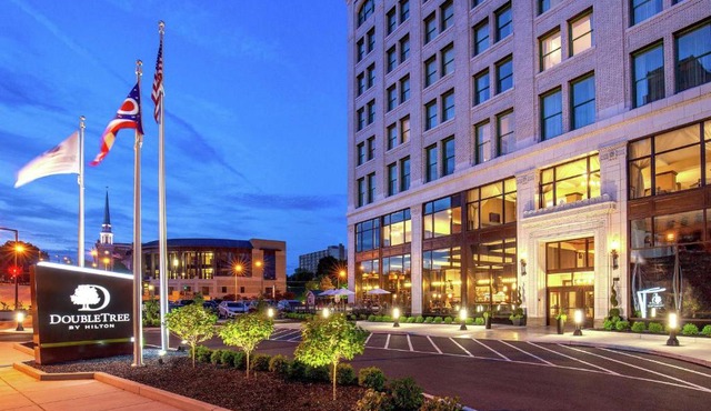Doubletree By Hilton Youngstown Downtown