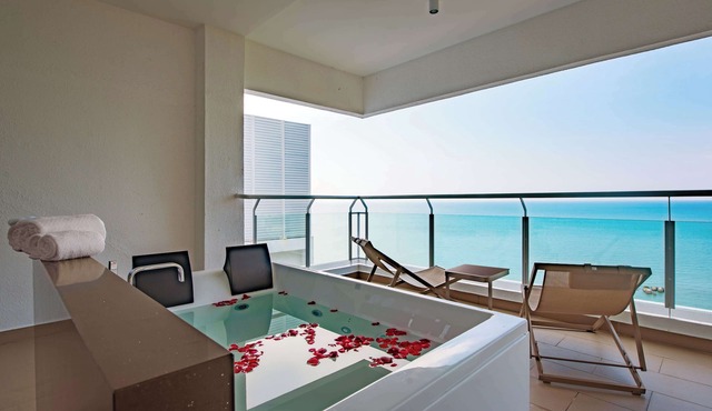 DoubleTree Resort by Hilton Hotel Penang