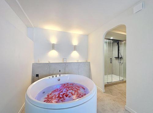 Douce escapade - Baignoire balnéo
