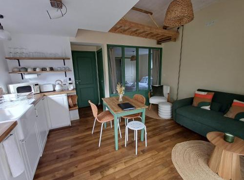 Douce Parenthèse au bord de l'eau