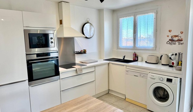 Douceurs de Jeanne - 2-bedroom apartment at the foot of the station