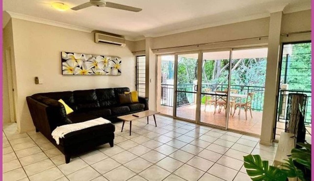 Douglas By The Parkland