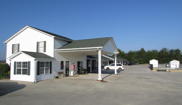 Douglas Inn & Suites, Blue Ridge, GA