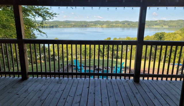 Douglas Lake, TN Lake House, lake access, breathtaking views and amazing sunsets