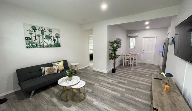 Douglas Rd Apartments
