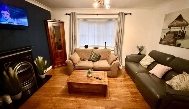 Doulton Close Long Stays Discount Free Parking