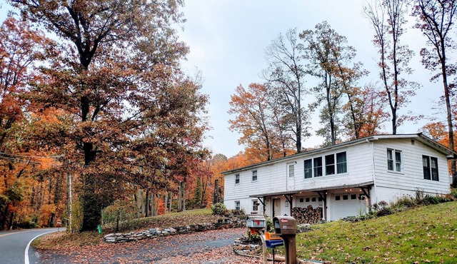 Dove Road 🕊 Country Setting Hershey Park Giant Center Harrisburg Capitol