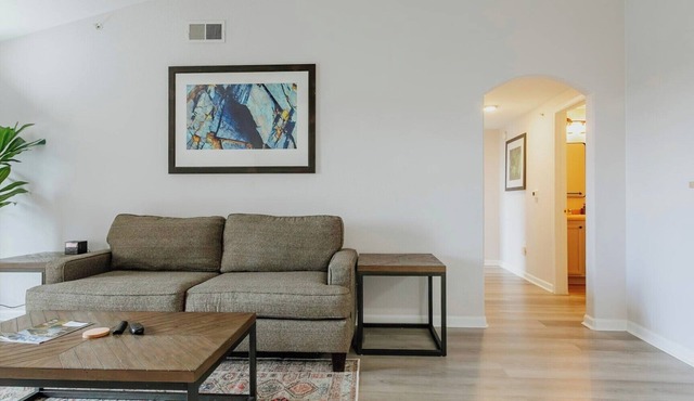 Dove Valley Den-Quiet 2 bedroom condo
