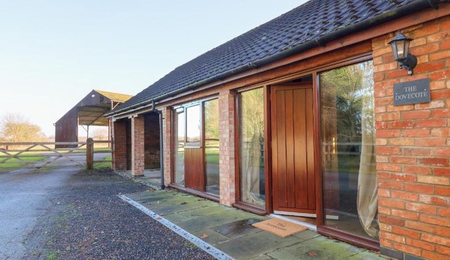 Dovecote Field House Farm