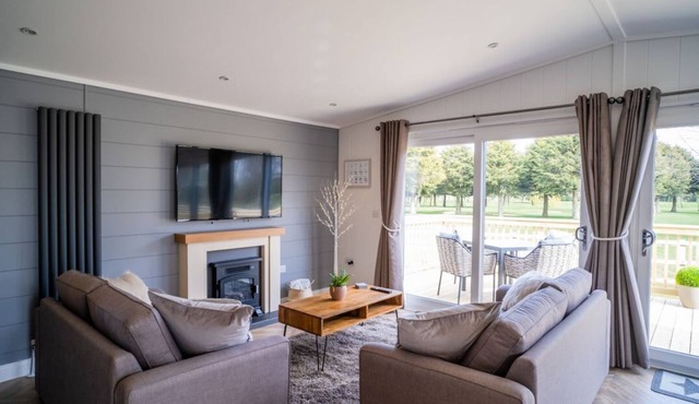 Dovecote, Laceby Manor Resort & Spa