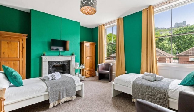 Dover Town Rooms Twin Room