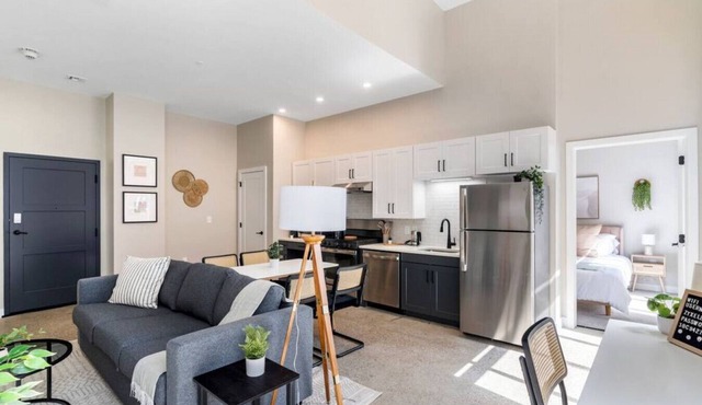 Downtown 2-BR — Close to Over-the-Rhine District