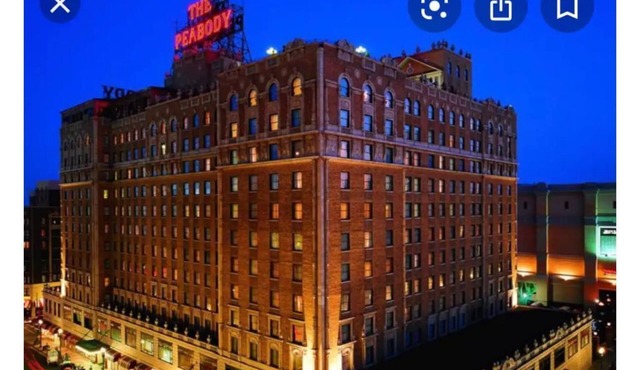 Downtown 3Br/3Ba Colonial Style Home