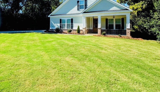 Downtown Aiken Elegant NEW Home