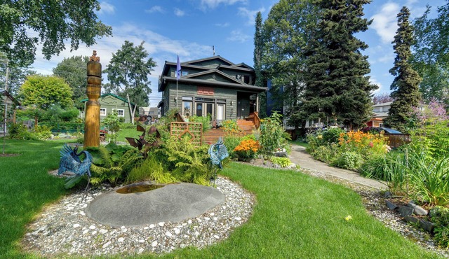 Downtown Anchorage Vacation Rental w/Garden Views