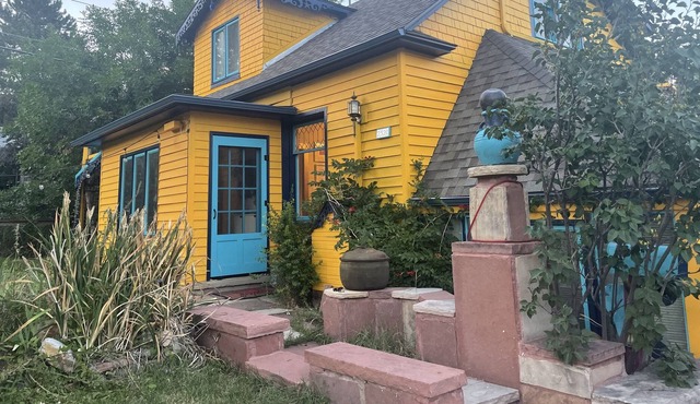 Downtown Boulder Bohemian 3BR/3Bath