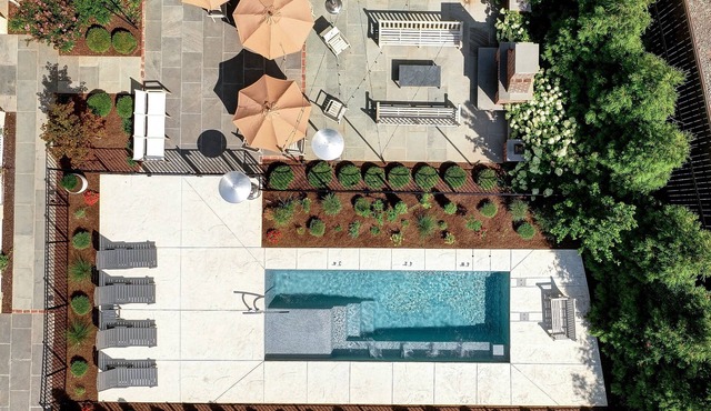 Downtown Boutique Hotel King Suite with Pool