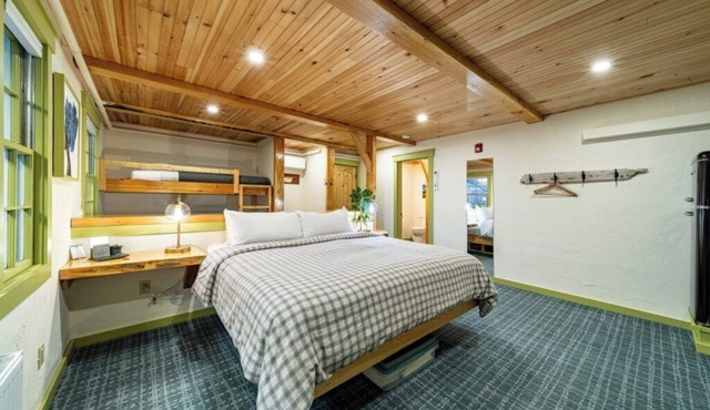 Downtown Camden Hotel - Bay Side