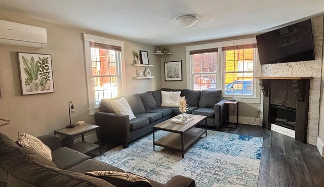Downtown Charlottetown Retreat