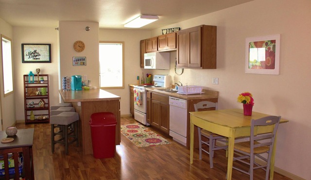 Downtown Charmer-2 bed/2 bath