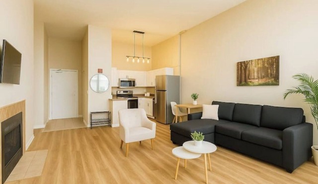 Downtown CLE · Gym/Sauna · Pet Friendly · Sofa Bed