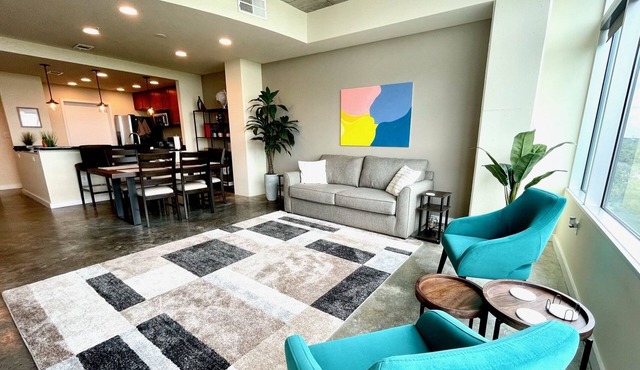 Downtown Condo w/Treetop Views & Free EV Charging