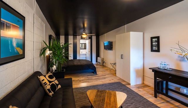 Downtown Cozy Condo-Walk to best Diners, Breweries, NAU, Historic Flagstaff!