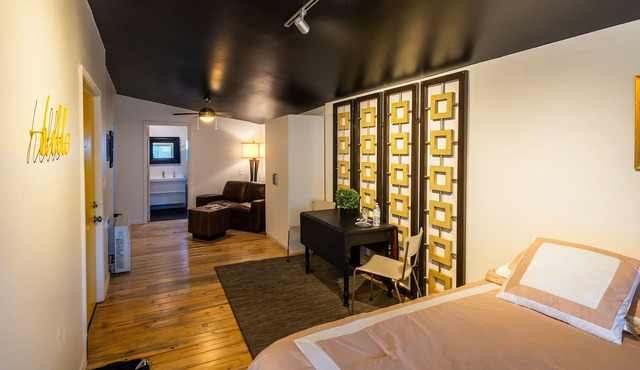 Downtown Cozy Condo- Walk to Best Diners, Breweries, NAU, Historic Flagstaff!