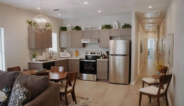 Downtown Duplex-San Antonio Unit #1