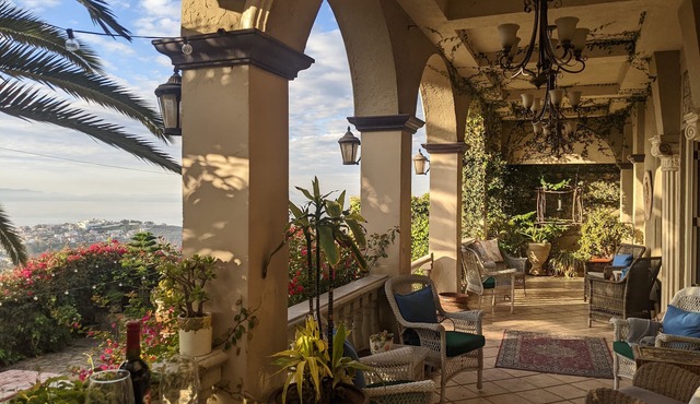 Downtown Ensenada Mountaintop Views for Big Groups