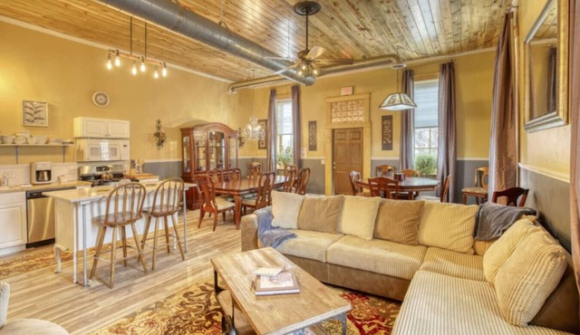 Downtown Experience Rich in History & Charm! Centrally Located in Black Hills