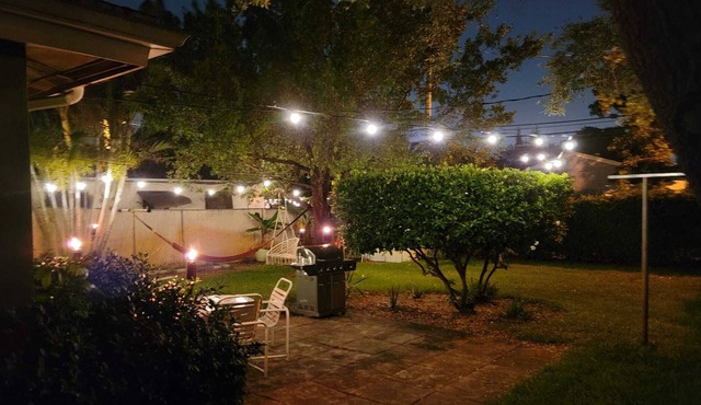 Downtown Fort Lauderdale Escape. Airport, beaches, cruise port minutes away!