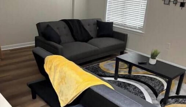 Downtown Getaway/Free Parking