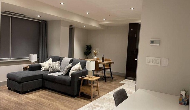 Downtown Halifax 1 Bed, 1 Bath suite with parking