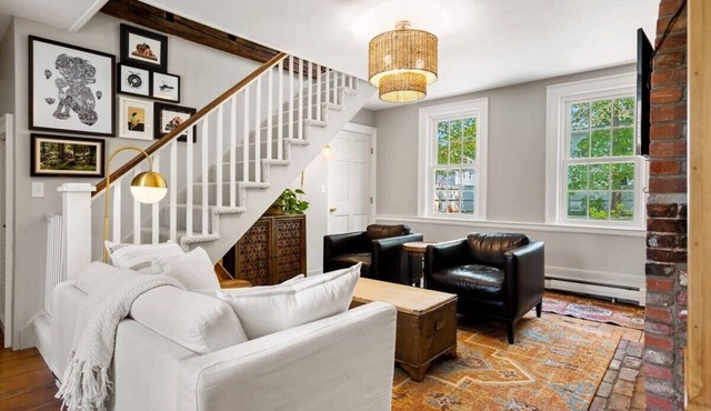 Downtown | Historic and Elegant Condo | Parking