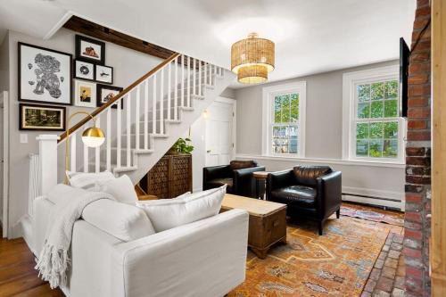 Downtown Historic and Elegant Condo Parking