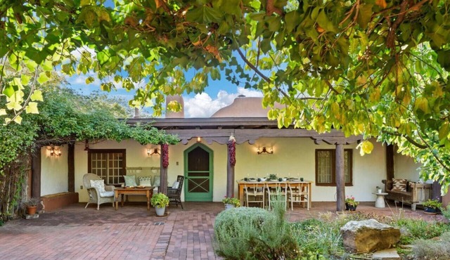 Downtown Historic Retreat w/Casita