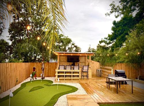 Downtown Historic St Augustine! Quality, Comfort, Hospitality, FUN! putt putt