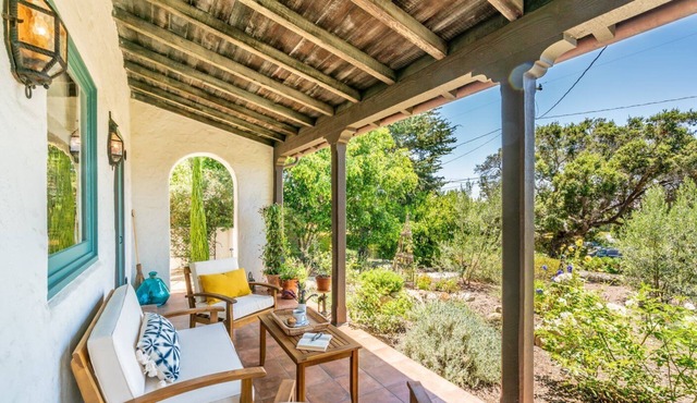 Downtown Home with Beautiful Garden & Elevated Relaxed Interior!