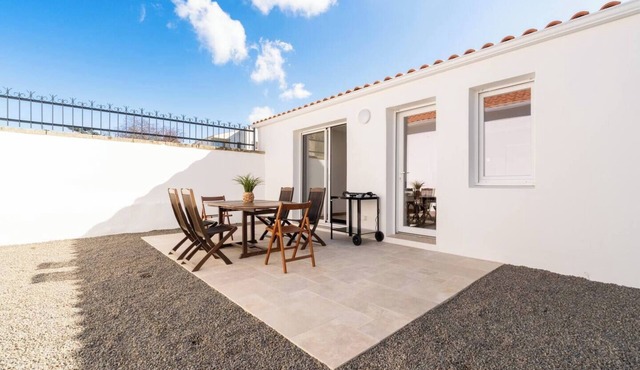 Downtown house with garden