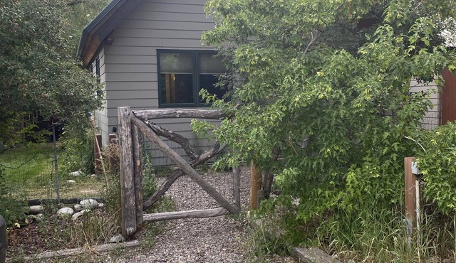 Downtown Jackson Mountain Chalet