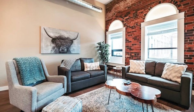 Downtown La Crosse Loft: Modern Comfort & Style