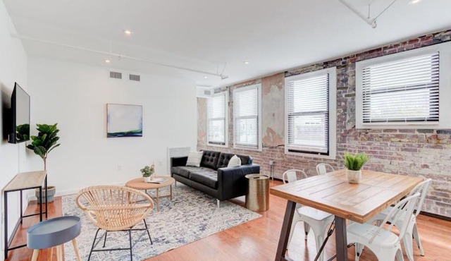 Downtown Loft Style Unit with ALL Modern Amenities