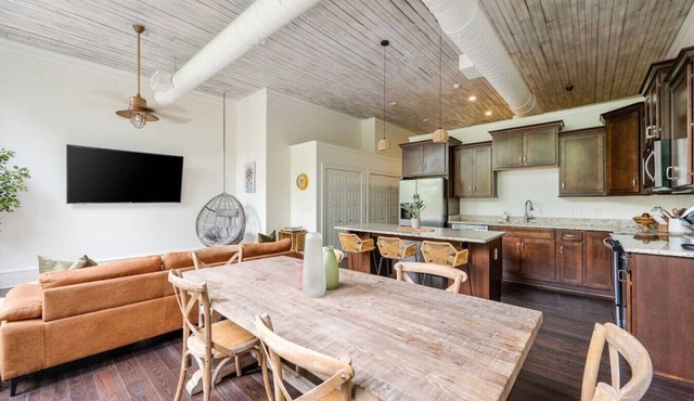 Downtown Loft | Walkable to Dining & Entertainment
