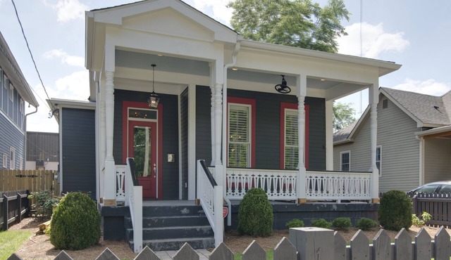 Downtown Luxury Victorian