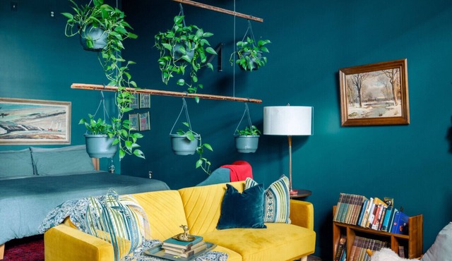 Downtown Lynchburg, Vintage Courtyard Loft, Va
