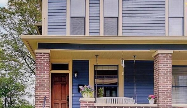Downtown, Mass Ave, Walkable, Explore & Unwind